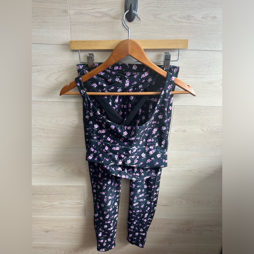 Betsy Johnson Floral Activewear Set, Size Small